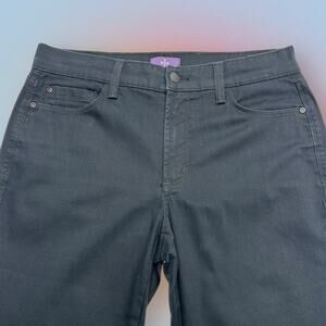 NYDJ Women’s 8P Black Crop Jeans